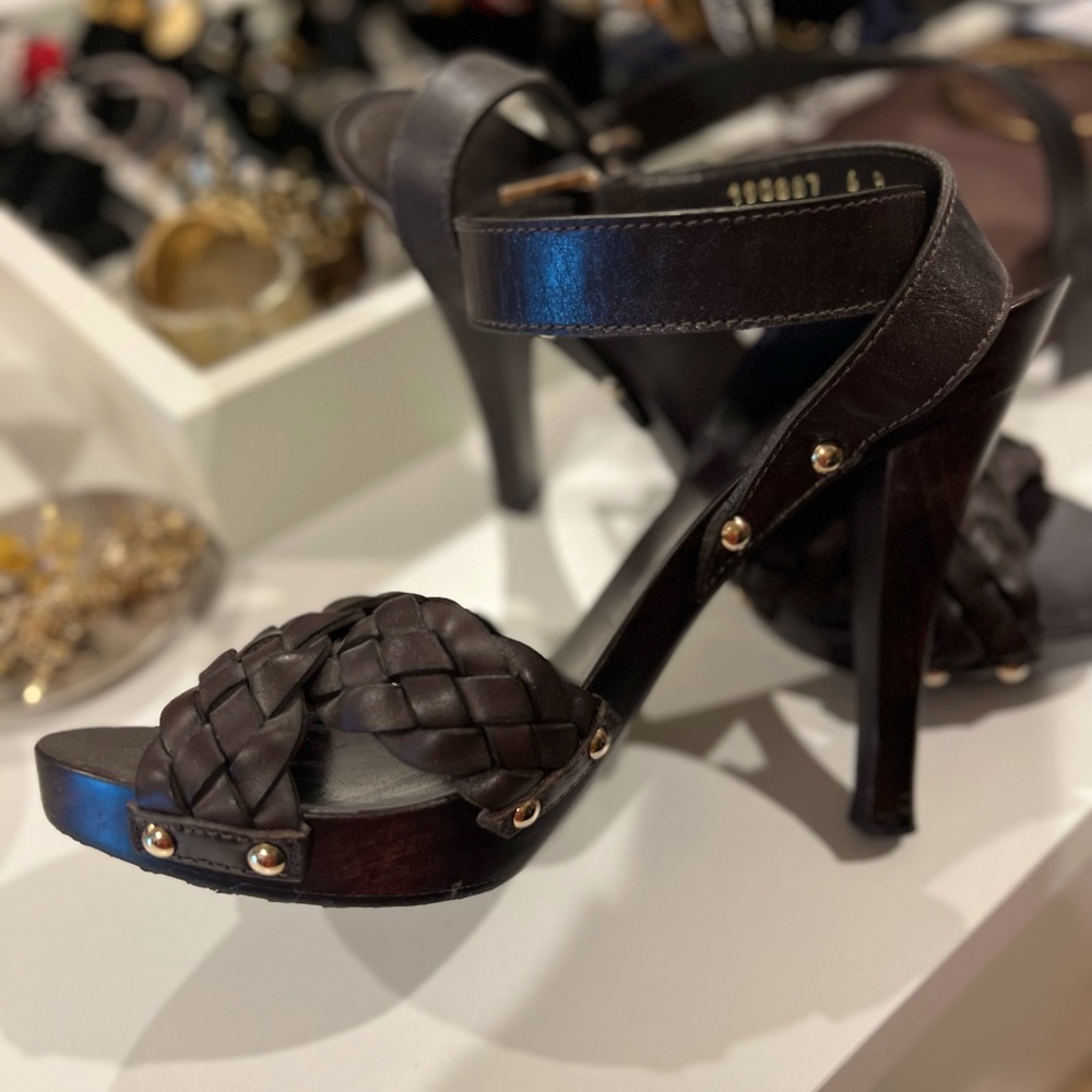 Vintage GUCCI Braided Leather Heels